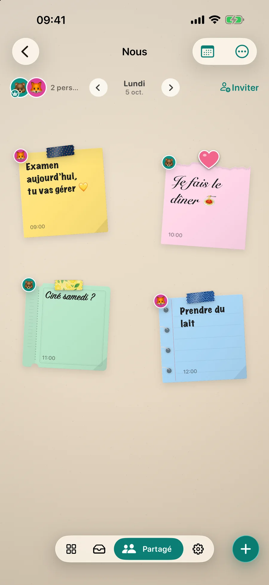 Un mur partagé appelé Nous, avec les notes de deux personnes